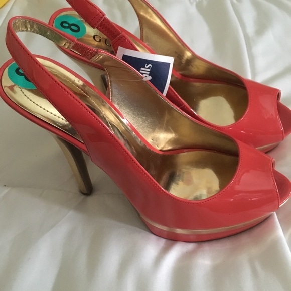 Guess High heals - Picture 1 of 6